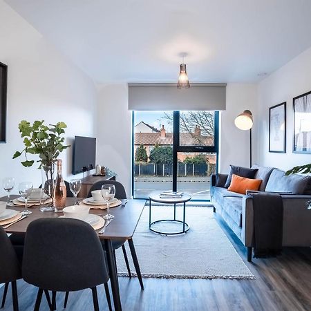 Luxe Interchange Apartment Near Old Trafford - Media City - The Quays Manchester Extérieur photo