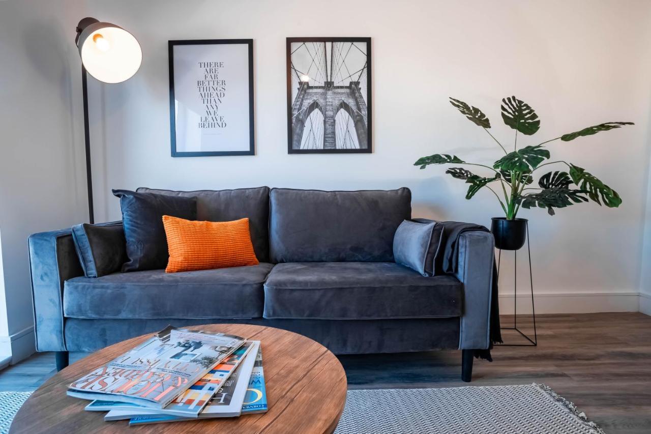 Luxe Interchange Apartment Near Old Trafford - Media City - The Quays Manchester Extérieur photo