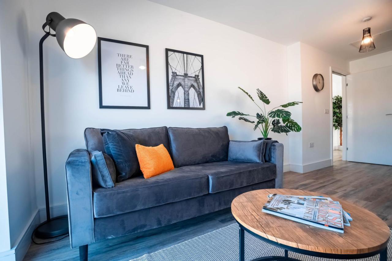 Luxe Interchange Apartment Near Old Trafford - Media City - The Quays Manchester Extérieur photo