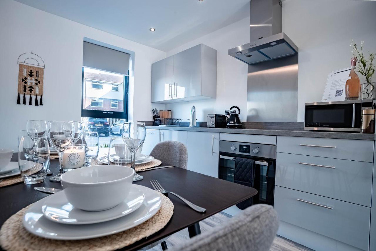 Luxe Interchange Apartment Near Old Trafford - Media City - The Quays Manchester Extérieur photo