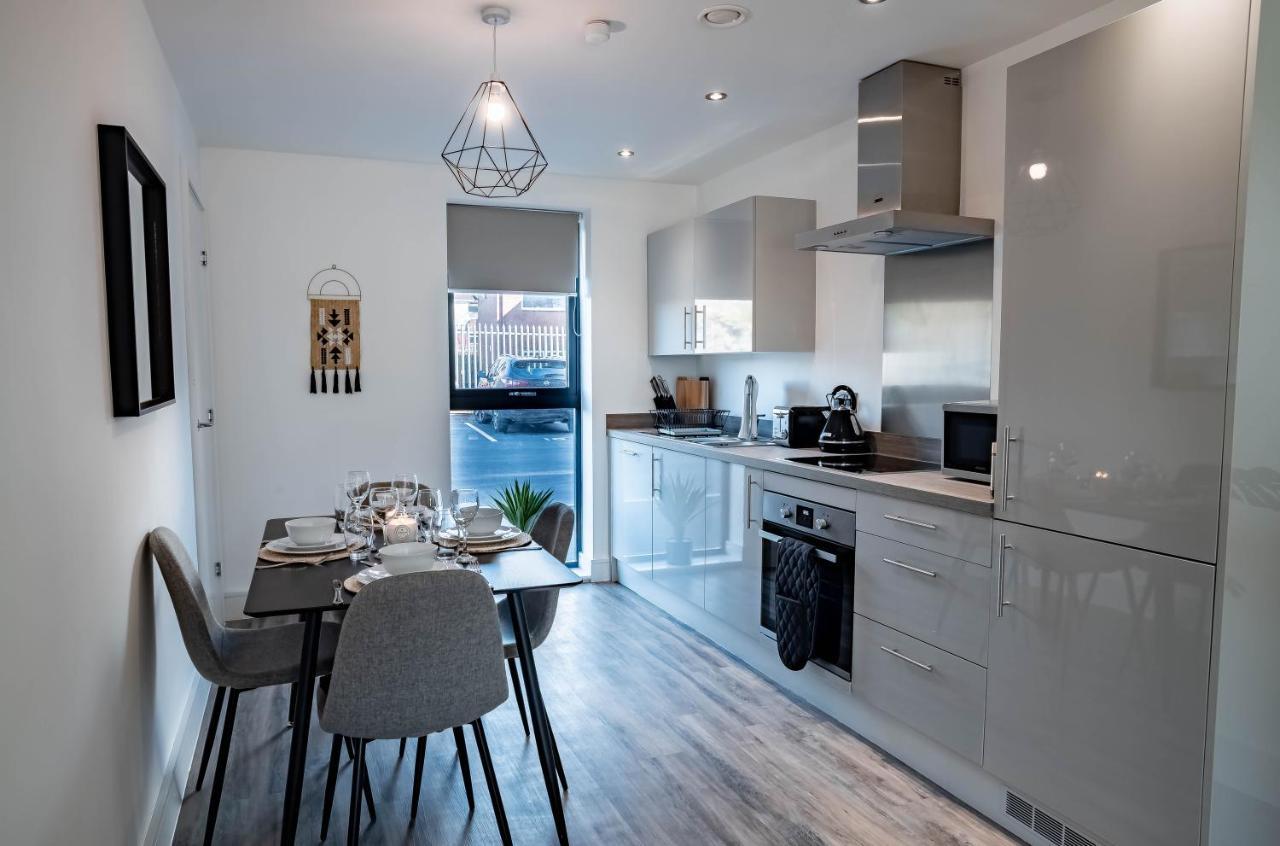 Luxe Interchange Apartment Near Old Trafford - Media City - The Quays Manchester Extérieur photo